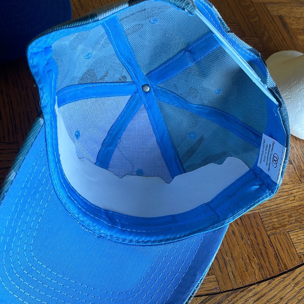 Nice hat - Picture 3 of 3